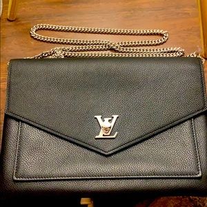Louis Vuitton Pochette “mylockme chain pochette”